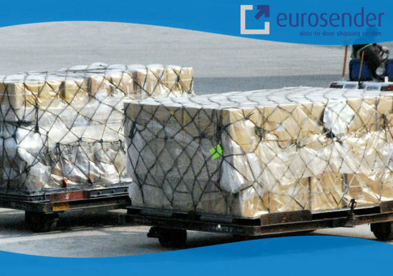 choose between ocean freight and air freight